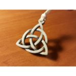 آویز Triquetra