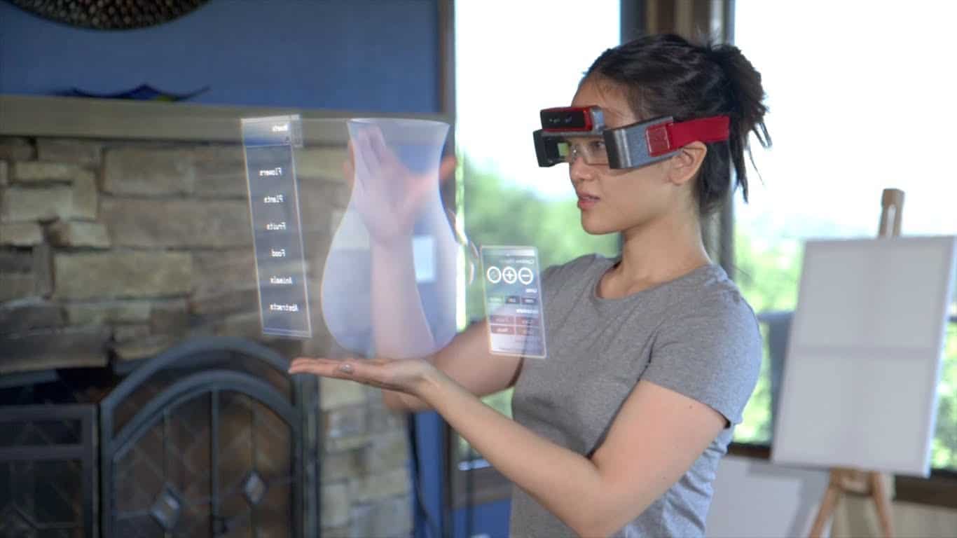 تفاوت میان عینک AR و VR