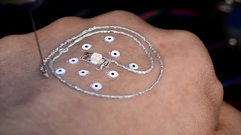 پرینت سه بعدی اجزای الکترونیکی به طور مستقیم بر روی پوست