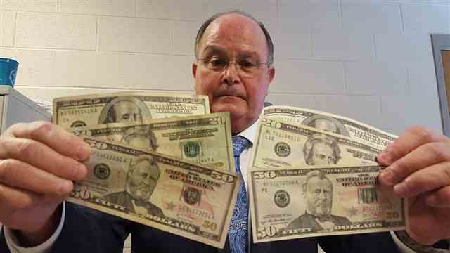 پول جعلی مصادره شده با اجرای قانون