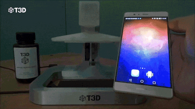 پرینتر‌ سه‌ بعدی‌ و گوشی‌‌ همراه‌ T3D‌ با قابلیت چاپ سریع