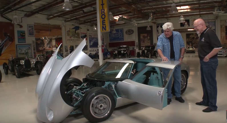 Jay Leno’s Garage  یکی از علاقه‌مندان به خودرو